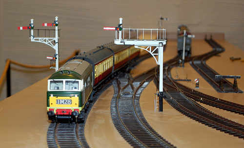 O scale train model